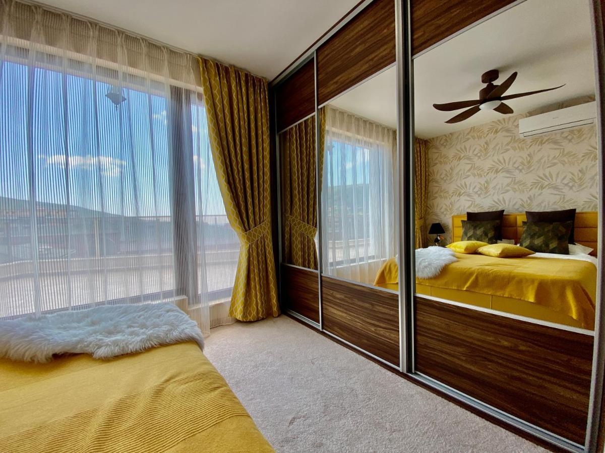 Millennium II Family Paradise Aparthotel Sveti Vlas Ngoại thất bức ảnh