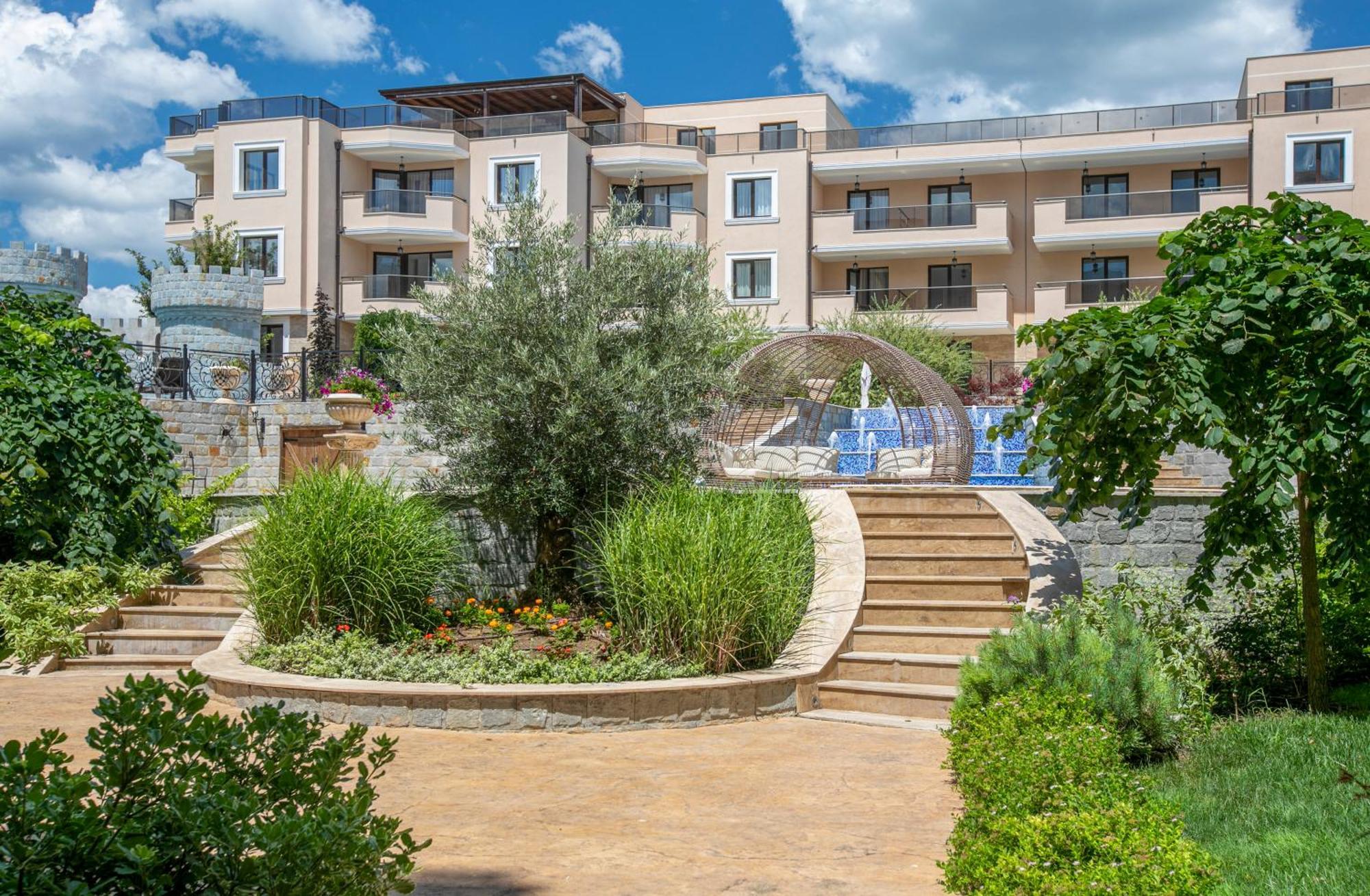 Millennium II Family Paradise Aparthotel Sveti Vlas Ngoại thất bức ảnh